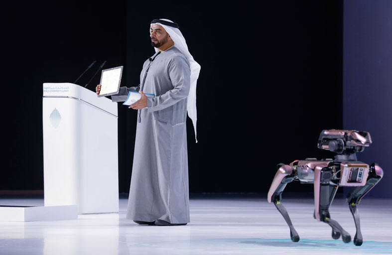 محمد بن راشد يشهد جلسة رئيسية لسيف بن زايد في القمة العالمية للحكومات 2026 