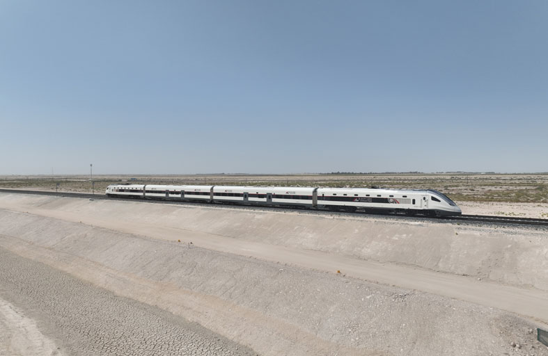 حصاد الإمارات 2025 .. مشاريع نوعية في البنية التحتية تعزز جودة الحياة 