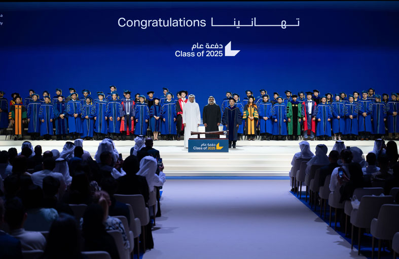 خالد بن محمد بن زايد: القيادة الرشيدة تؤمن أن استشراف المستقبل لا يكون إلا بالعلم والمعرفة والاستفادة من التكنولوجيا الحديثة 