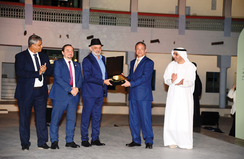  مهرجان العين للكتاب يختتم فعالياته بالبرنامج الثقافي «من ذاكرة الأوائل» في بيت محمد بن خليفة في العين 