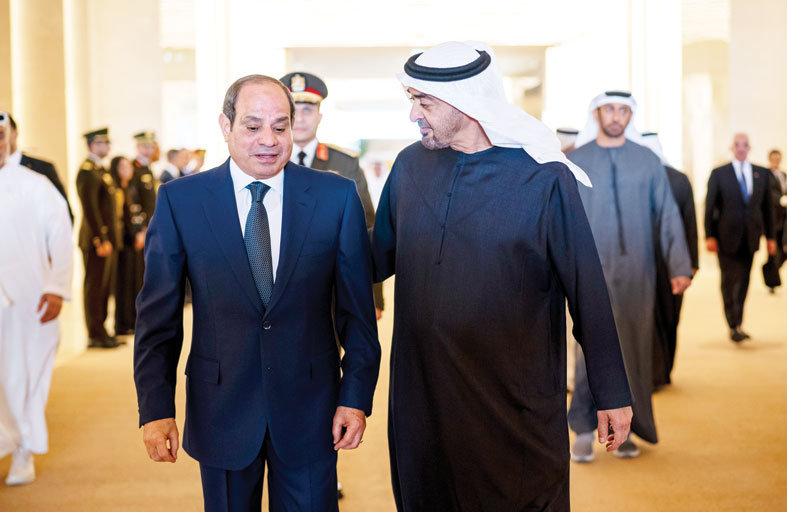 رئيس الدولة والرئيس المصري يؤكدان أهمية تنفيذ اتفاق وقف إطلاق النار في غزة والدفع تجاه مسار السلام العادل والشامل في المنطقة  