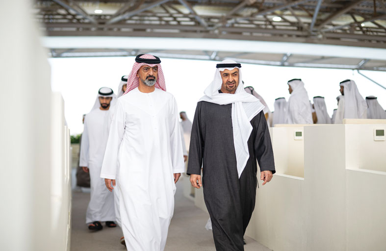 رئيس الدولة يستقبل ولي عهد عجمان ويتناولان عدداً من القضايا التي تتعلق بشؤون الوطن والمواطن 