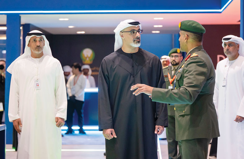 خالد بن محمد بن زايد يزور معرضَي «يومكس» و«سيمتكس» 2026 