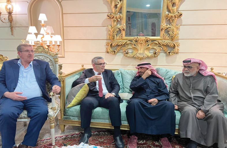 د.النويس يلتقي بكوكبة من الإعلاميين القدامى 