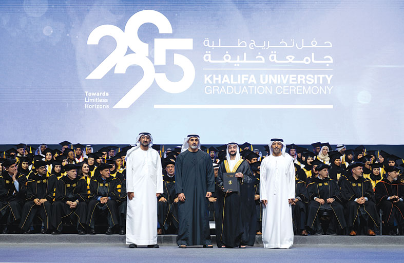 تحت رعاية رئيس الدولة.. خالد بن محمد بن زايد يشهد حفل تخريج جامعة خليفة لعام 2025 