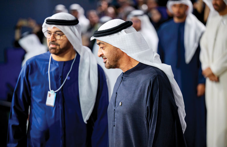 رئيس الدولة ومحمد بن راشد يفتتحان القمة العالمية للعلماء..أكبر تجمع عالمي للحائزين على جائزة نوبل وغيرها من الجوائز العلمية المرموقة 