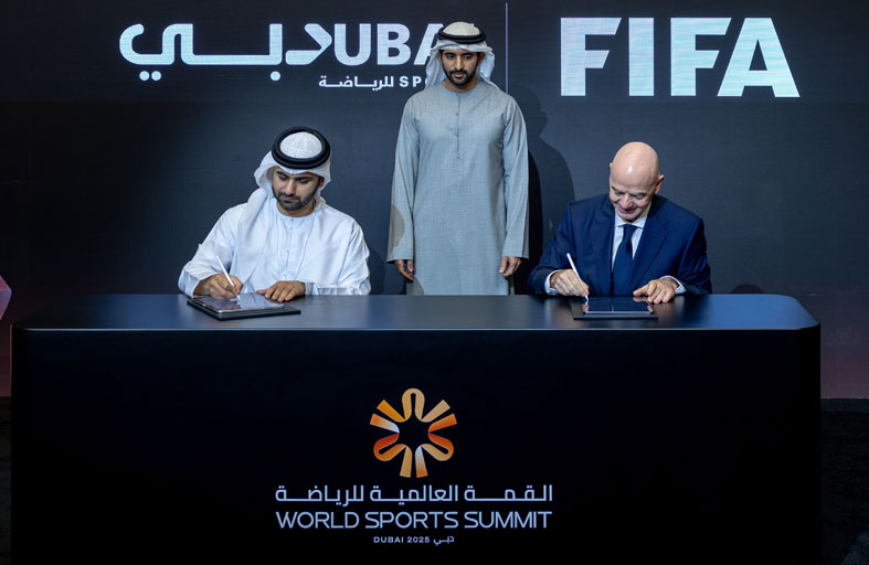 حمدان بن محمد يشهد توقيع شراكة بين «الفيفا» ومجلس دبي الرياضي لإطلاق جائزة عالمية جديدة من دبي 