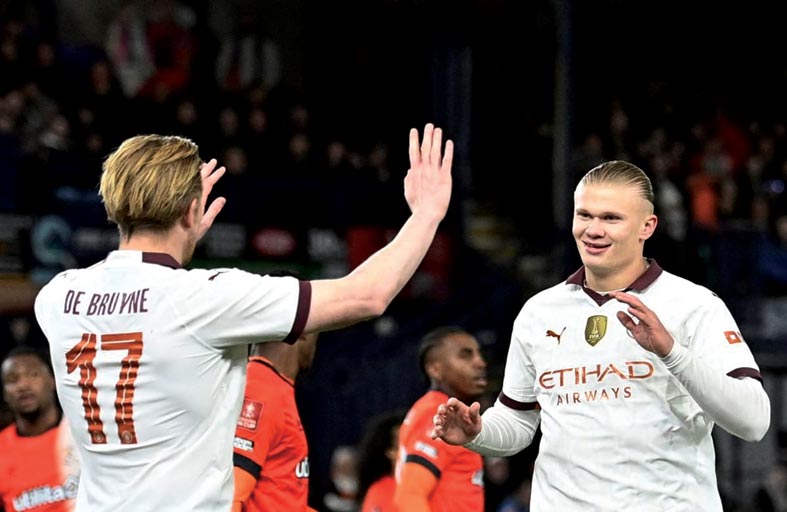 هالاند ودي بروين يحطمان الأرقام القياسية في ليلة تأهل السيتي لربع نهائي كأس الاتحاد الإنجليزي