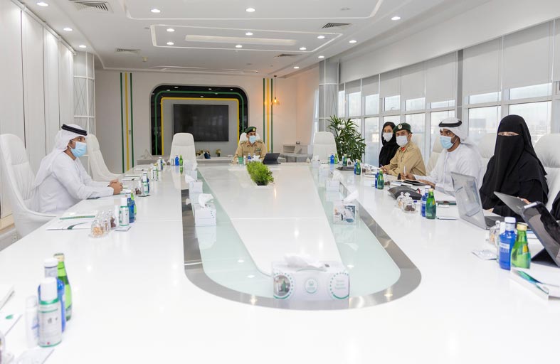 القائد العام لشرطة دبي يطلع على نتائج لجنة «إسعاد »