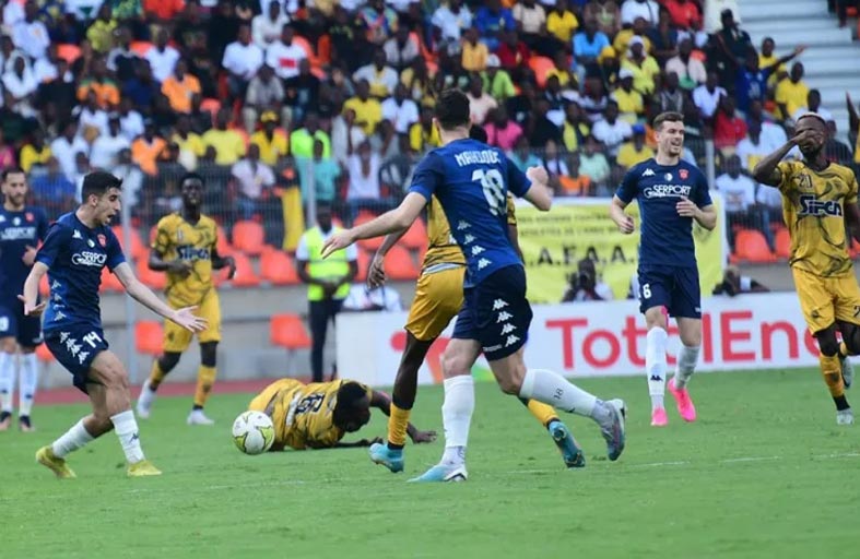 اتحاد العاصمة واسيك ميموزا في إياب نصف نهائي الكأس الإفريقي