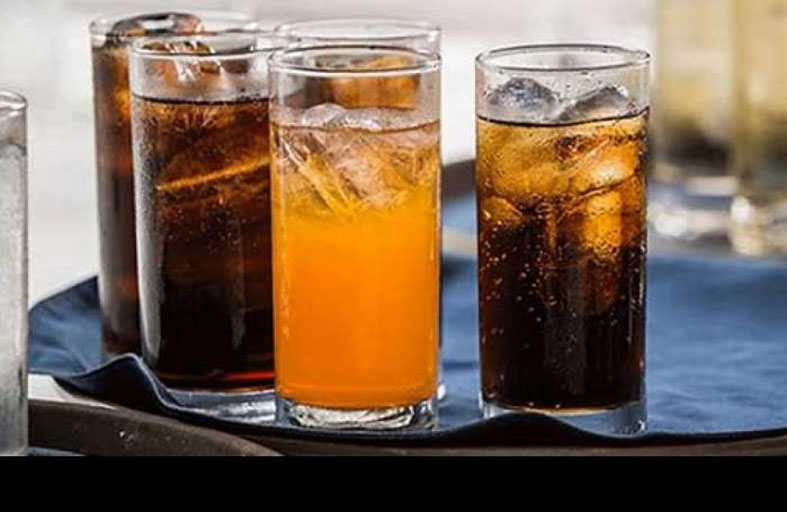 هل تعتبر المشروبات الغازية «بوابة تعاطي المخدرات»؟