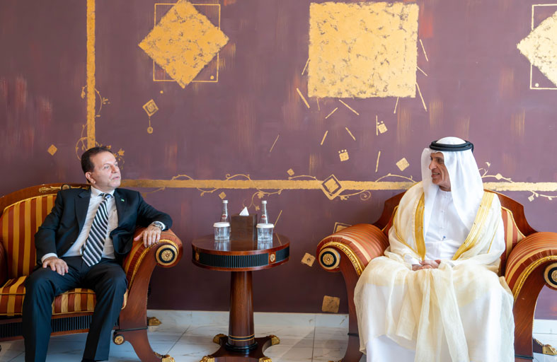 سعود بن صقر يستقبل سفير كومنولث جزر البهاما