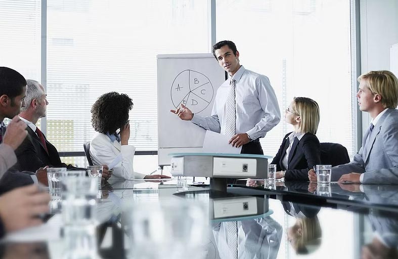 طرق لرفض العمل الإضافي المجاني بأدب وحزم