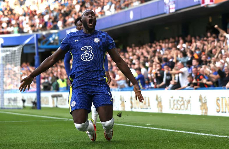 لوكاكو ماكينة تهديف تشلسي 