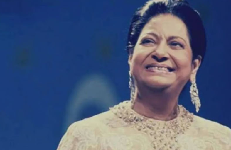 حفيدة أم كلثوم تقاضي «عالم الفن»