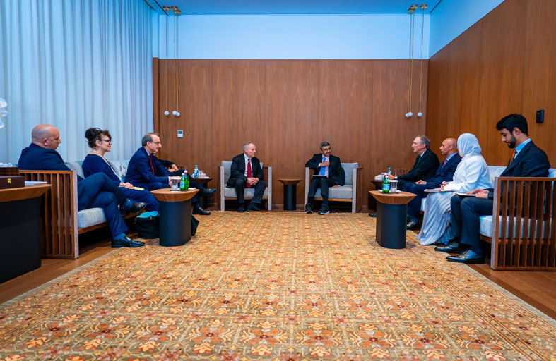 عبدالله بن زايد يلتقي ممثلي منظمات يهودية على هامش الجمعية العامة للأمم المتحدة