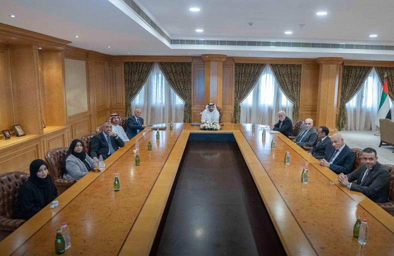 سلطان بن أحمد القاسمي يشهد إطلاق المشروع التجريبي لتقنية البلوك تشين في جامعة الشارقة 