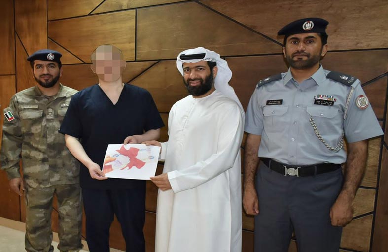 شرطة أبوظبي تكرم 24 نزيلاً متميزاً من المؤسسات العقابية