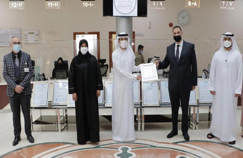 جمارك عجمان تحصل على 10 شهادات للمواصفات العالمية 