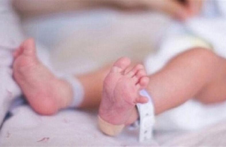 أين وصلت حالة الطفلة السورية التي أبصرت النور تحت الأنقاض؟