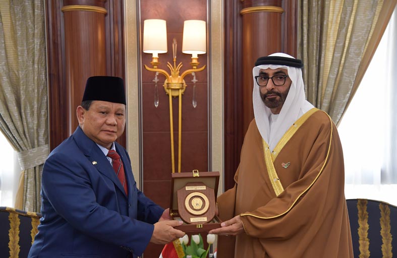 البواردي يبحث التعاون مع عدد من ضيوف معرض الدفاع الدولي بالرياض