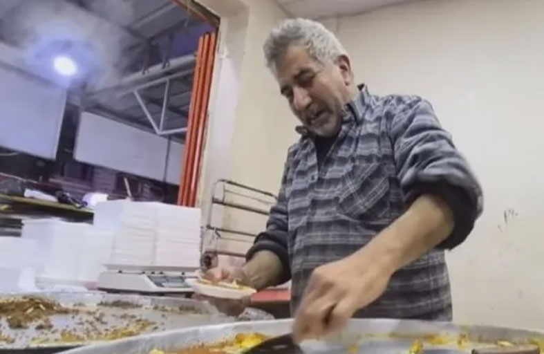 غزة.. مقتل أبو شادي بائع حلويات الفقراء