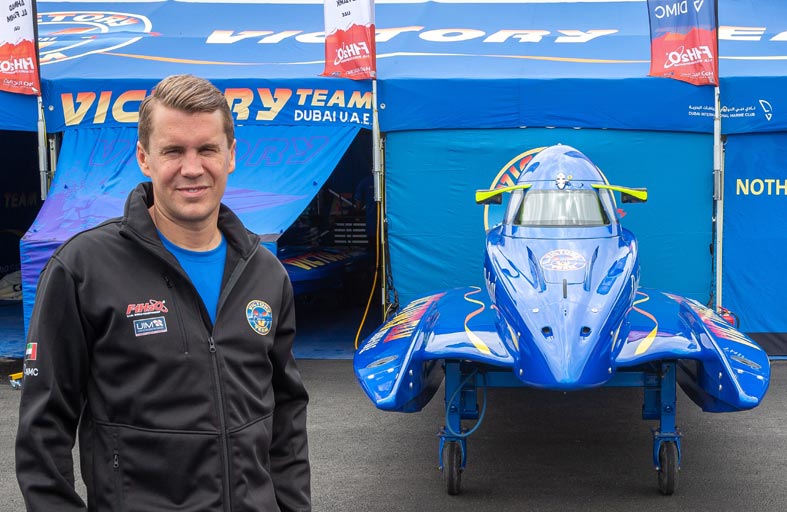 فيكتوري 4 يزاحم القمة ويتقدم إلى الوصافة بفارق نقطتين عن المتصدر