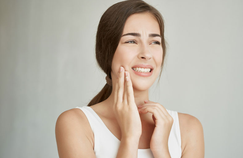 لماذا قد لا يكون طحن الأسنان أمرا سيئا دائما؟