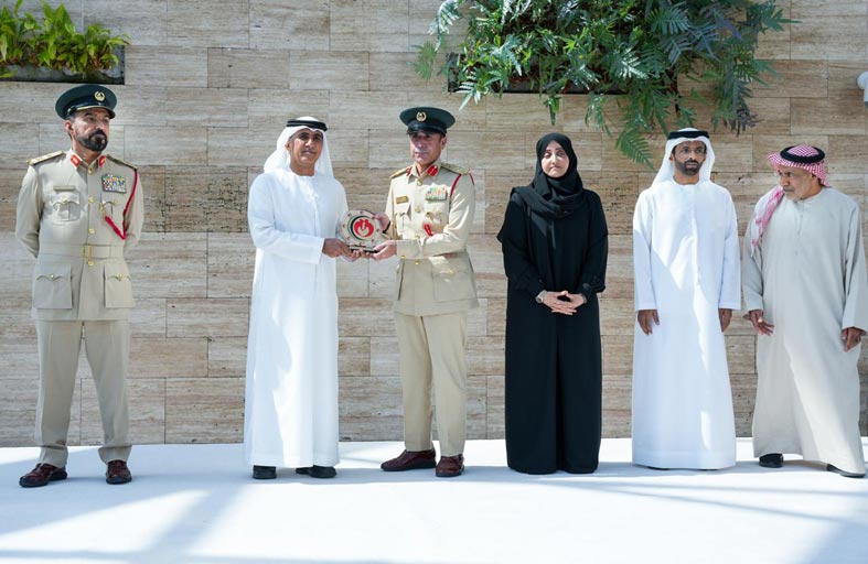 «الإمارات لرعاية وبر الوالدين» تحتفي بـ «يوم المسن العالمي»