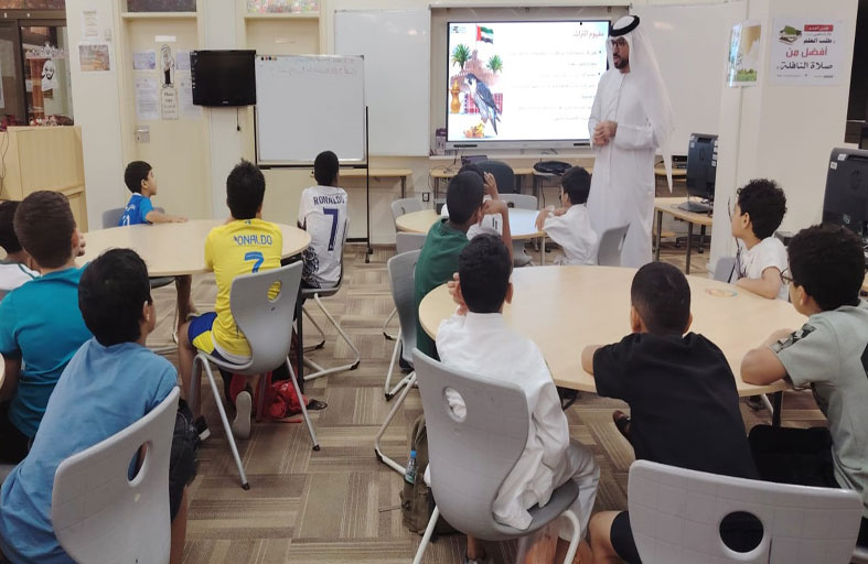 الأرشيف والمكتبة الوطنية يثري المخيمات الصيفية الطلابية 