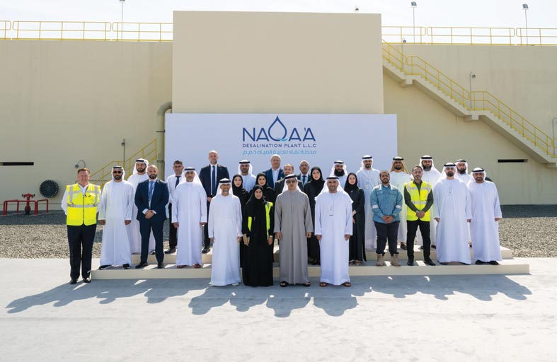 منصور بن زايد يفتتح أول وأكبر محطة لتحلية مياه البحر بتقنية التناضح ‏العكسي في شمال الدولة