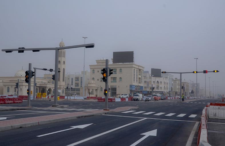 بلدية عجمان تفتتح التقاطع الواقع على شارع الشيخ عمار في منطقة التلة