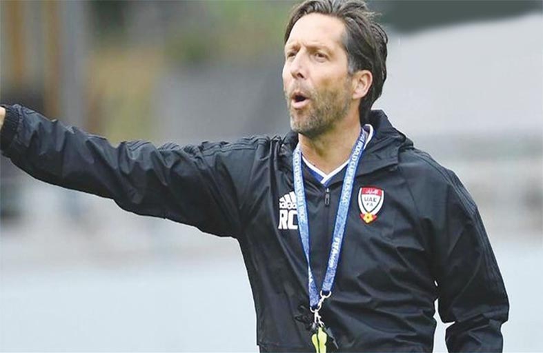 كومانز: منتخب الإمارات يمتلك أفضلية في مواجهة أستراليا.. وكل الاحتمالات واردة