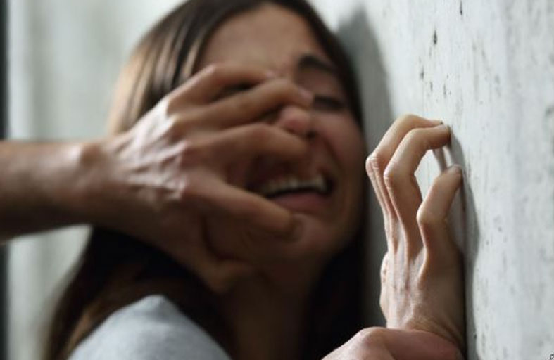 القبض على 4 متورطين باغتصاب قاصر