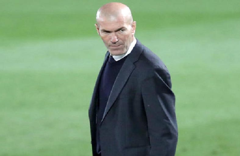 مفاجأة بشأن مفاوضات سان جيرمان مع زيدان