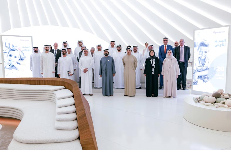 محمد بن راشد يطلق المرحلة التشغيلية للمدرسة الرقمية