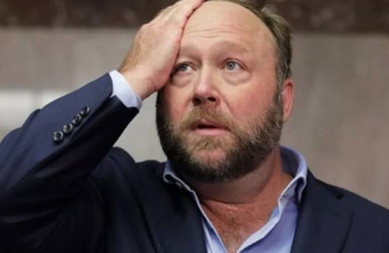 أنكر وقوع المذبحة.. فتلقى حكما تاريخيا بدفع مليار دولار