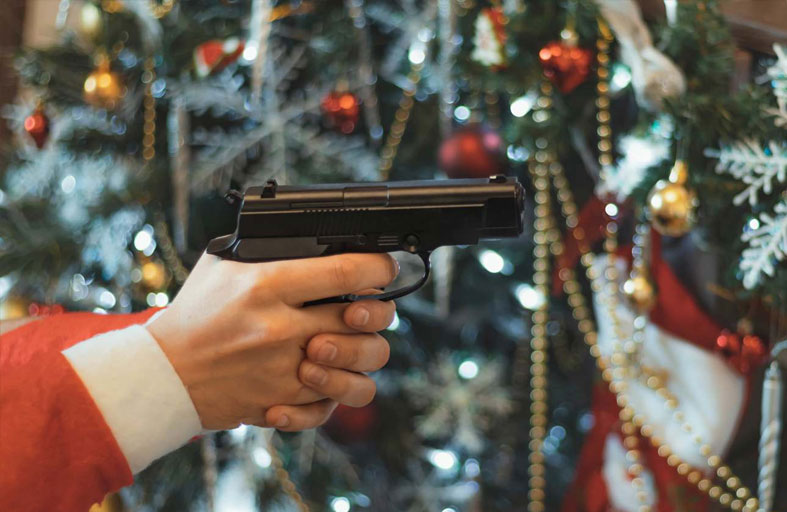 «بابا نويل» يقتل شابًا ليلة رأس السنة