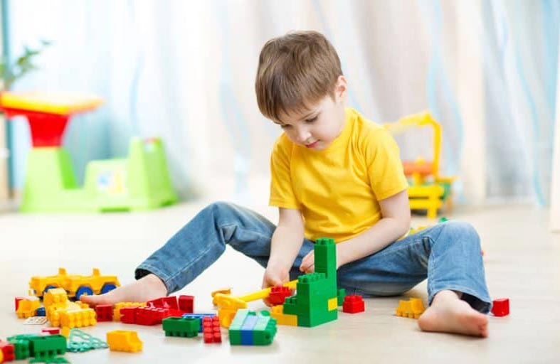 النظام الغذائي السيء والفوضى المنزلية تضعف المهارات المعرفية للأطفال الصغار