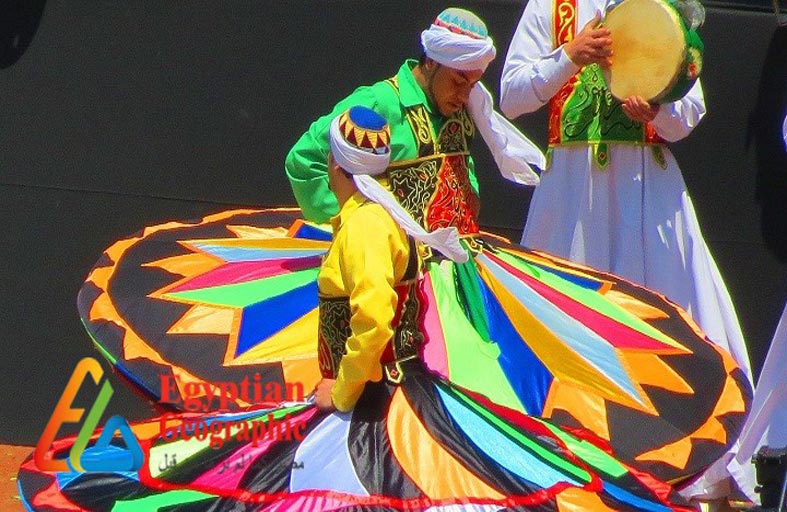 تنورة جلال الدين الرومي بجناح مصر بالقرية العالمية بدبي