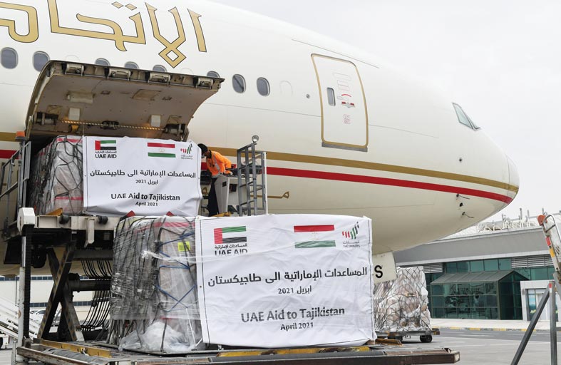 الإمارات ترسل مساعدات غذائية إلى طاجيكستان
