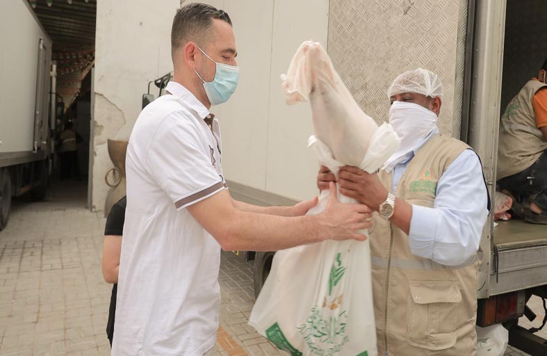 ٢٣ ألف مستفيد من أضاحي الإحسان الخيرية