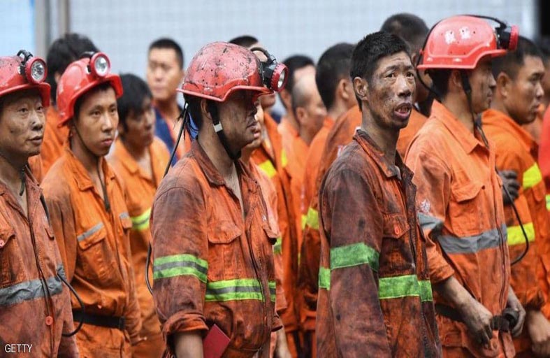 أول أكسيد الكربون يقتل 16 عاملا في منجم