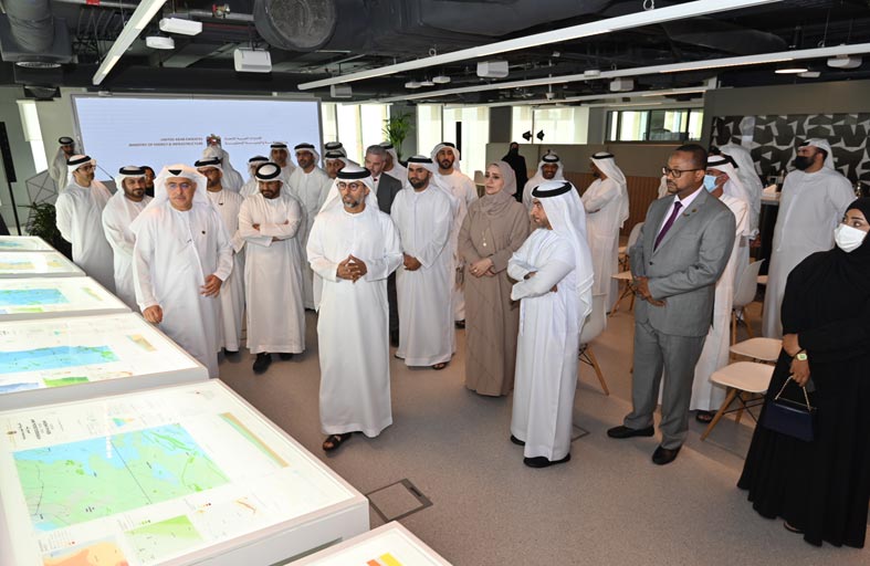 سهيل المزروعي لـ «وام»: الأمن المائي شرط أساسي لجهود التنمية  المستدامة ودافع لجهود الدولة لتحقيق تطلعاتها للخمسين عاماً القادمة