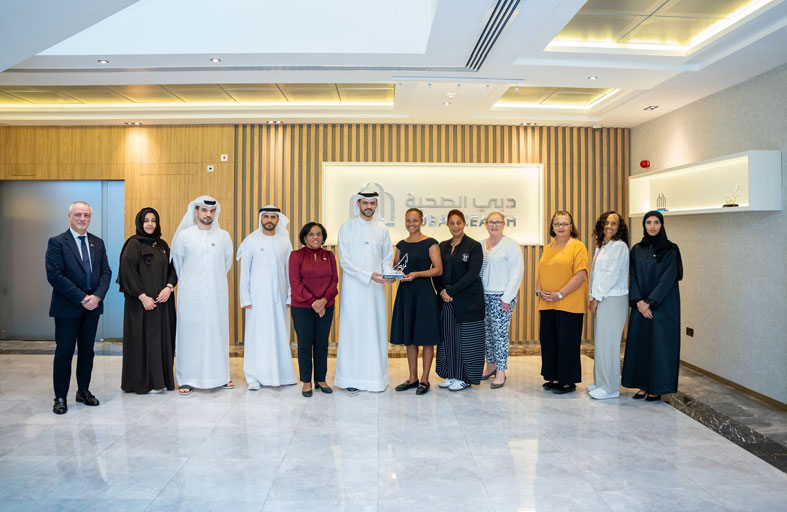 منتسبو القيادات التنفيذية لحكومة برمودا يستلهمون تجربة الإمارات في الريادة الحكومية