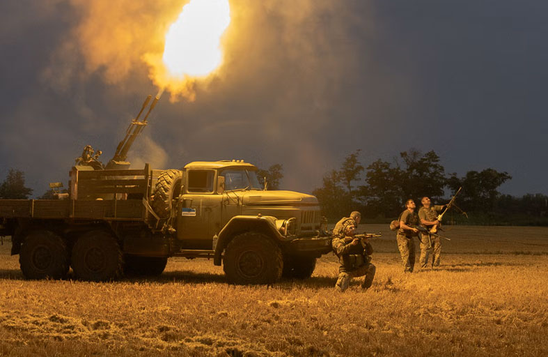 التلغراف: «فيلق آزوف» الأوكراني سحق تقدم بوتين المفاجئ