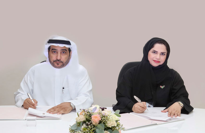 منطقتا عجمان الحرة والطبية تعززان تسريع الأعمال في الإمارة