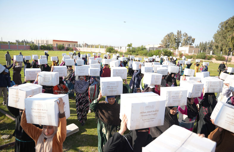 «زايد الإنسانية» تنفذ مبادرة إفطار صائم والسلال الغذائية في عدد من المحافظات المصرية