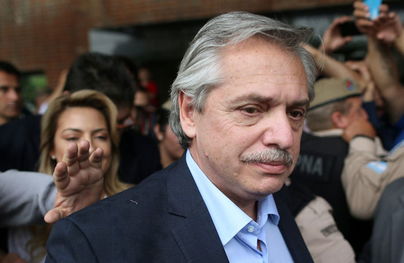  تشيلي تنتقد رئيس الأرجنتين لتدخله في شؤونها 