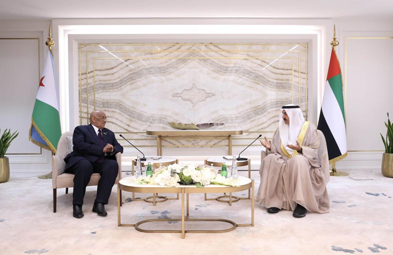 صقر غباش يبحث تعزيز العلاقات البرلمانية مع رئيس مجلس النواب الجيبوتي